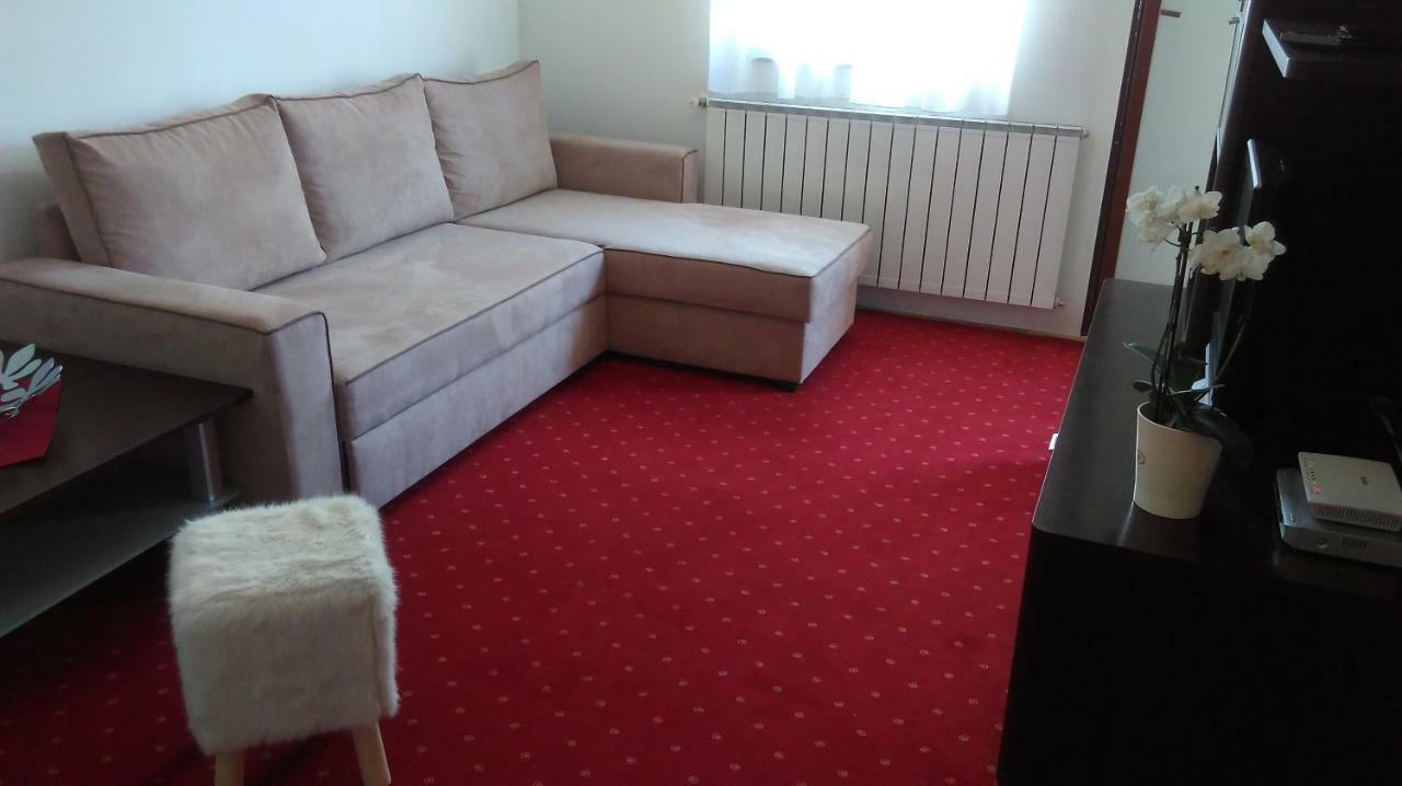 New Point Apartment ซาเกร็บ ภายนอก รูปภาพ